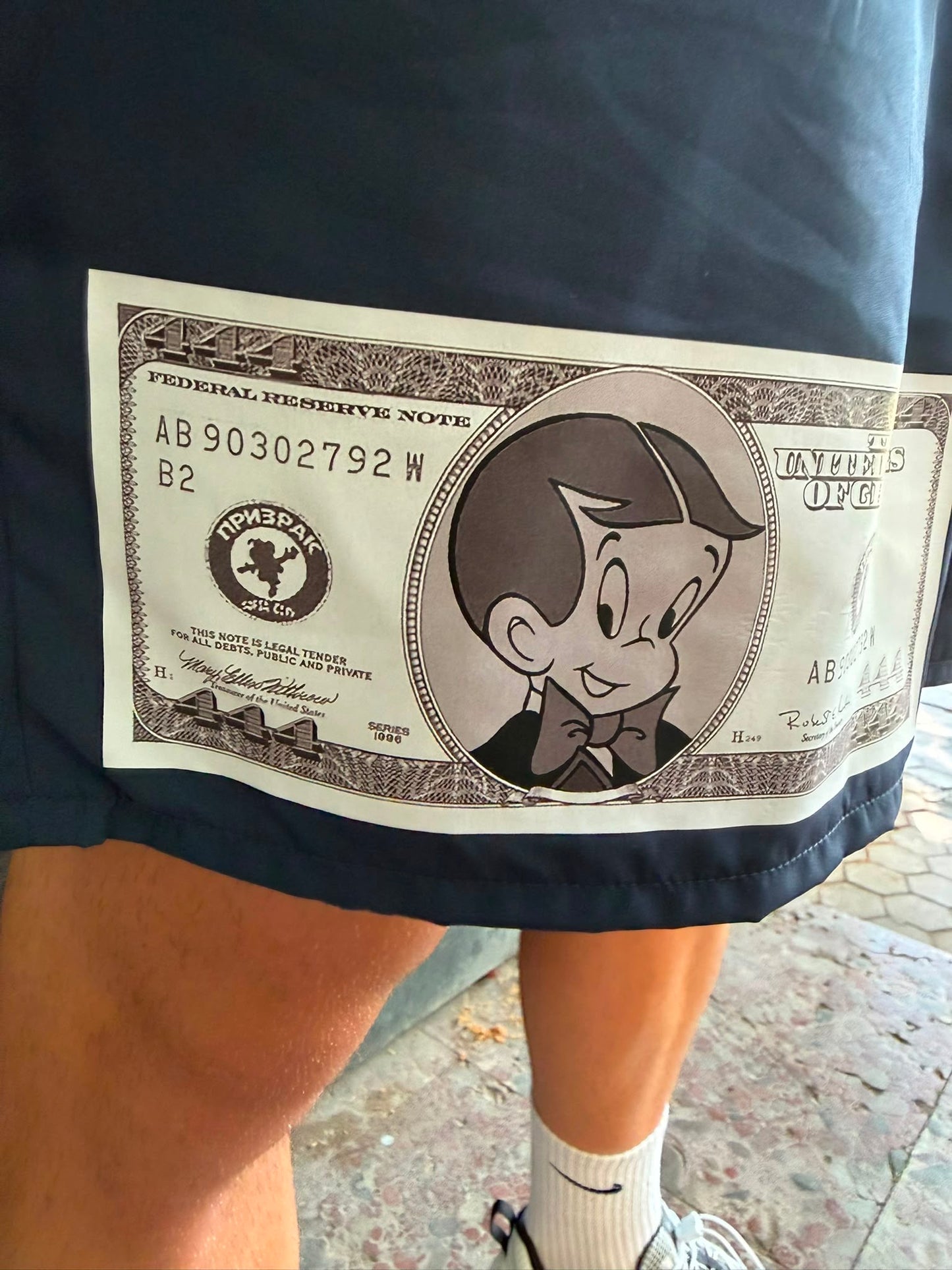 MONEYPOLIS SHORT