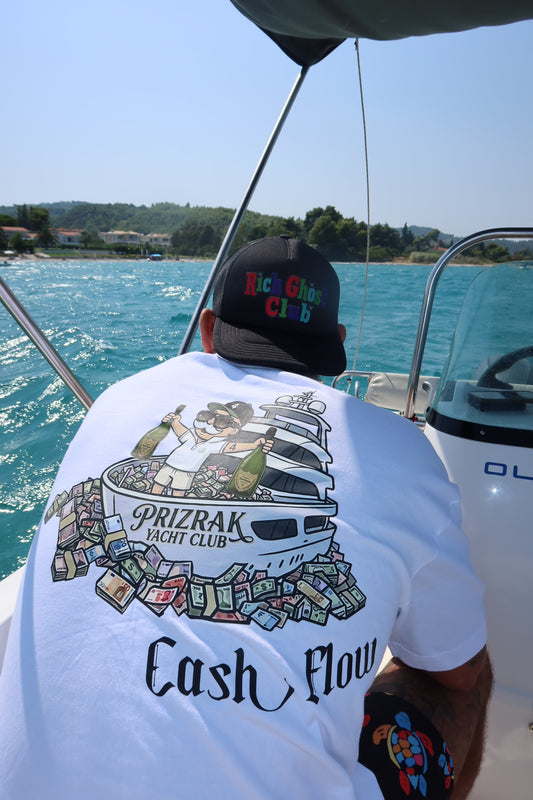 YACHT CLUB